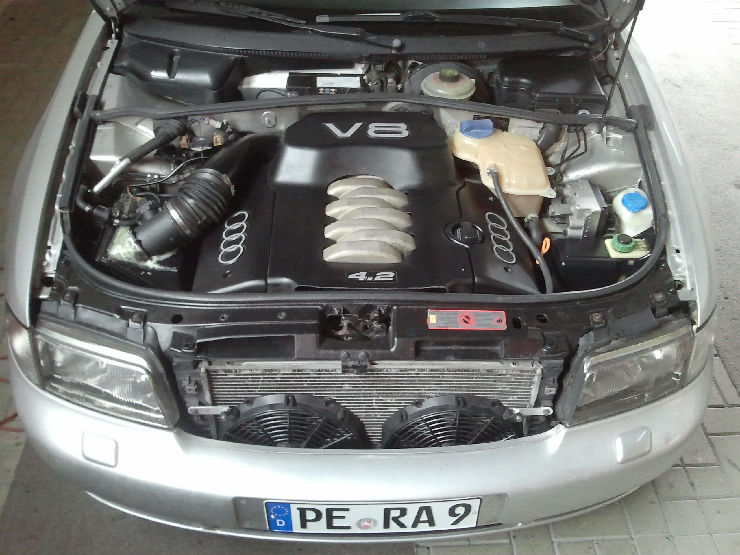 Audi A4 B5 V8